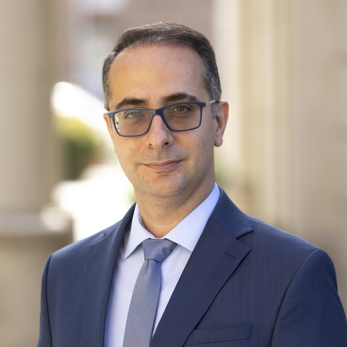 Dr. Adel Alaeddini